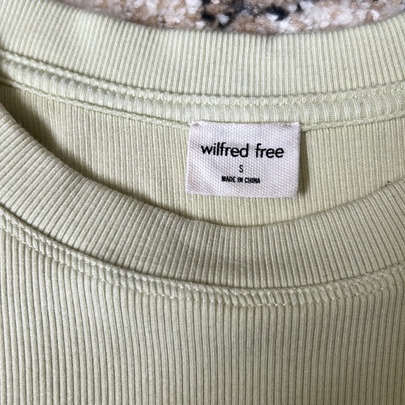 Gorgeous light yellow/lemon high neck tank from Wilfred - Picture 2 of 2